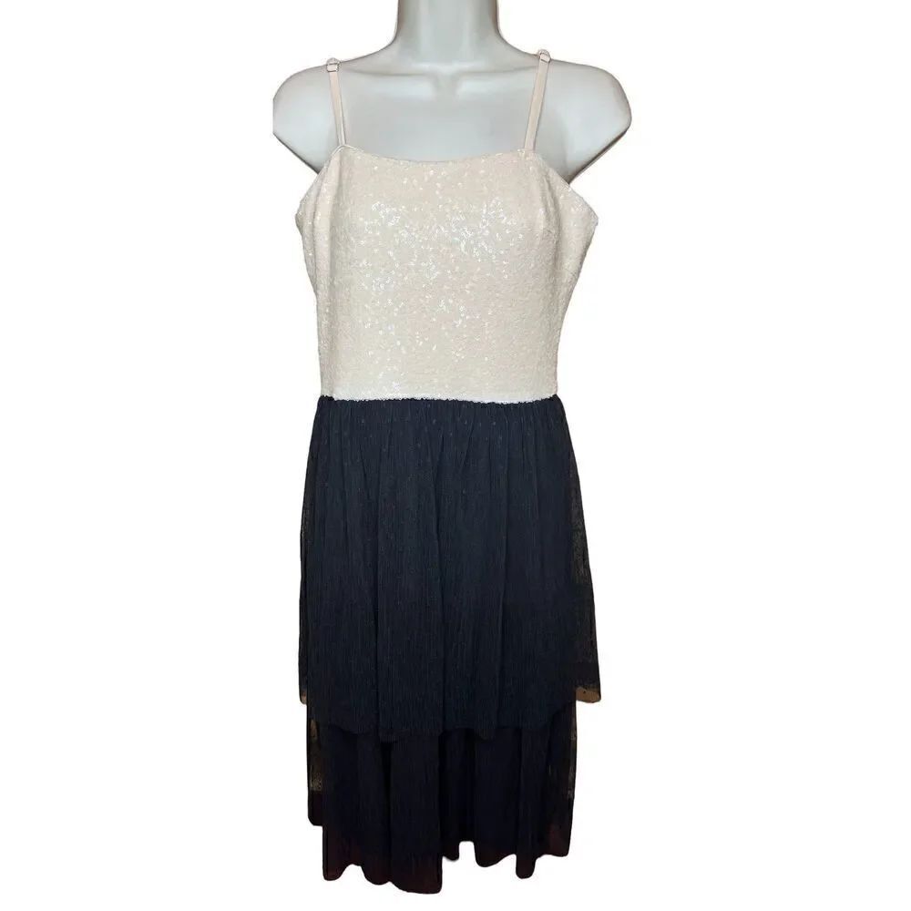 Dress the Population Kady Sequin Block Print Tiered Dress in Cream & Black  NWT